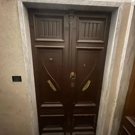 Affittacamere Fuorigrotta Genua